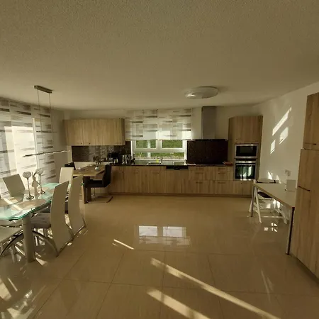 Erdgeschosswohnung Кюнцельзау