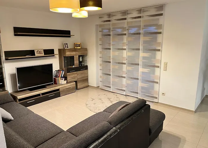 Erdgeschosswohnung * Кюнцельзау