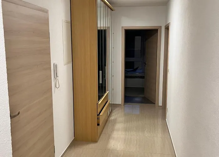 Erdgeschosswohnung Апартаменты