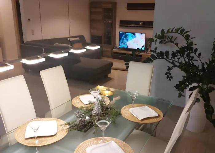 Erdgeschosswohnung Апартаменты Кюнцельзау