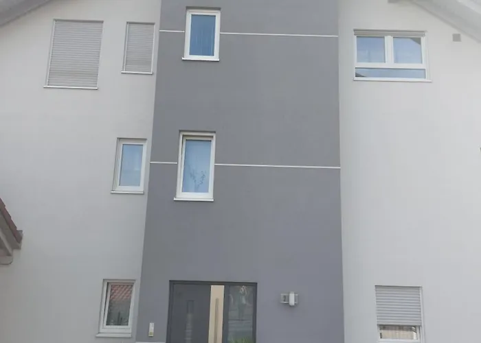 Erdgeschosswohnung *